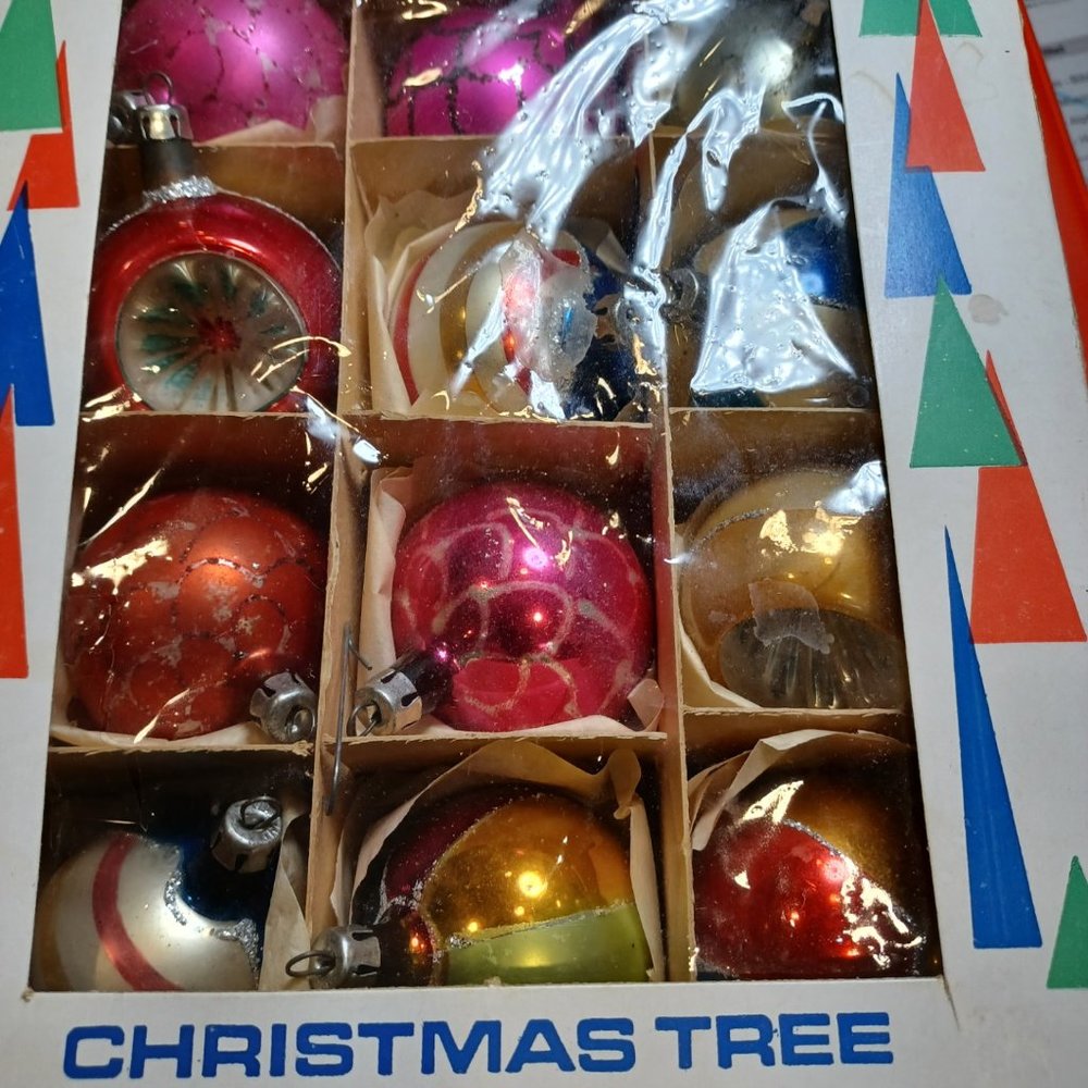 Final Mark down  LAST CHANCE  VINTAGE  HAND BLOWN  Ornaments made in POLAND